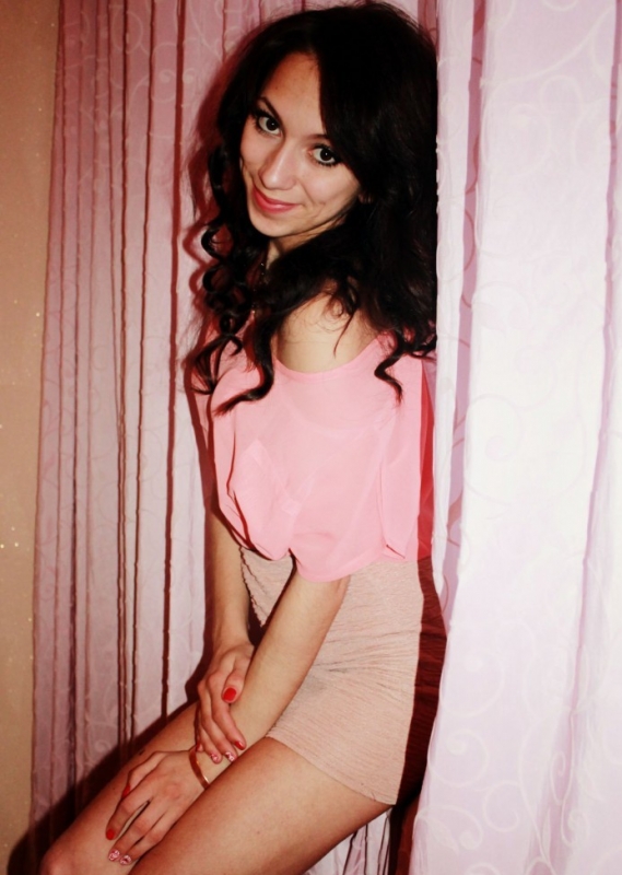 Евгения, 22 года, 2 размер груди